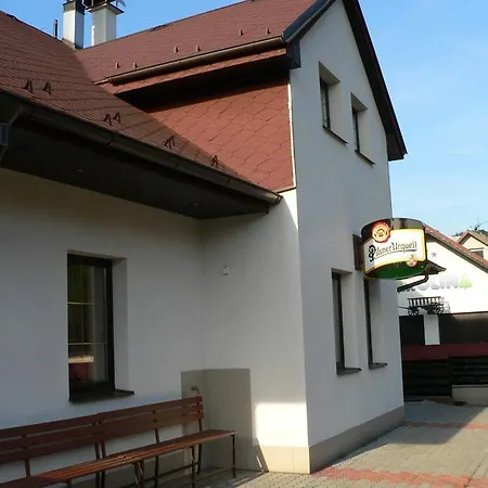 Casa de hóspedes Karolina 3*