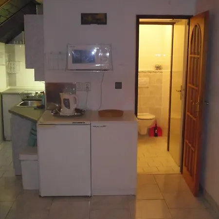 Casa de hóspedes Karolina 3*