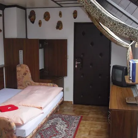 Karolina Guest house 3*